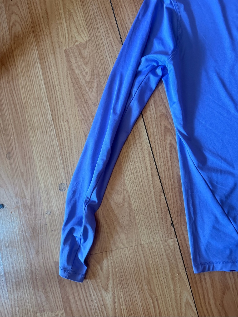 Athleta women's purple long-sleeve stretch crew-neck t-shirt, size S 4-6 - Picture 3 of 10